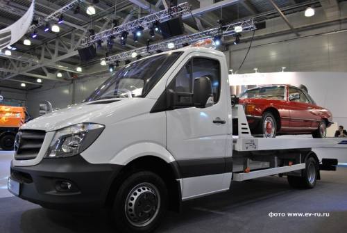 Comtrans/2013 Mercedes-Benz Sprinter 515 CDI