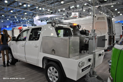 Comtrans/2013 VW Amarok